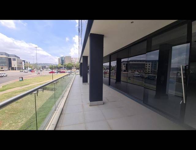 BUSINESS PROPERTY TO RENT IN MENLYN